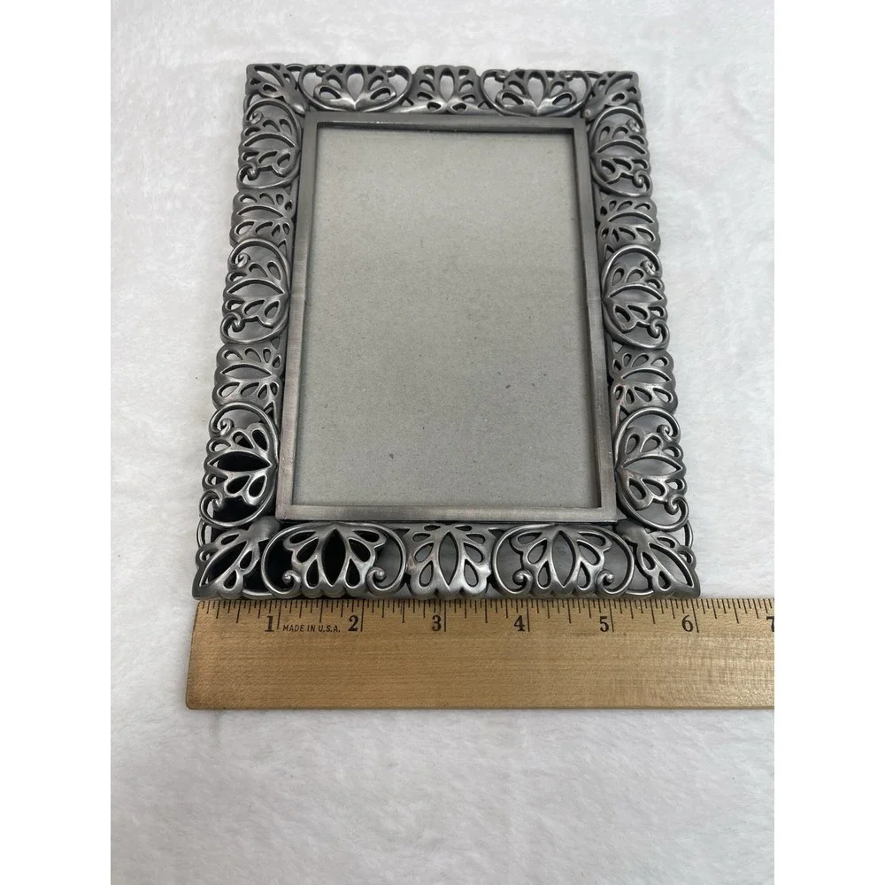 Set of 2 Pewter Tone Filigree Metal Photo Frames Ornate Scroll 5x7 4x6